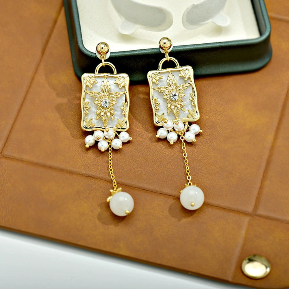 Vintage Geometric Hollow Palace Style Long Earrings Alloy